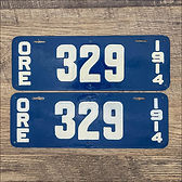 A restored 3 digit pair of 1914 Oregonplates #329