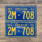 A restored pair of 1956 Oregonplates plate #2M-708